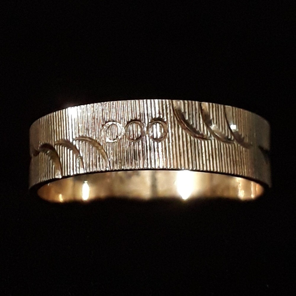 Vintage 925 Sterling Silver Diamind Cut Ring 5mm Wide Band Sz 6.5 Gold Wash